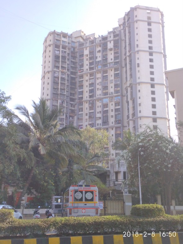 Main - Beverly Hills, Andheri West